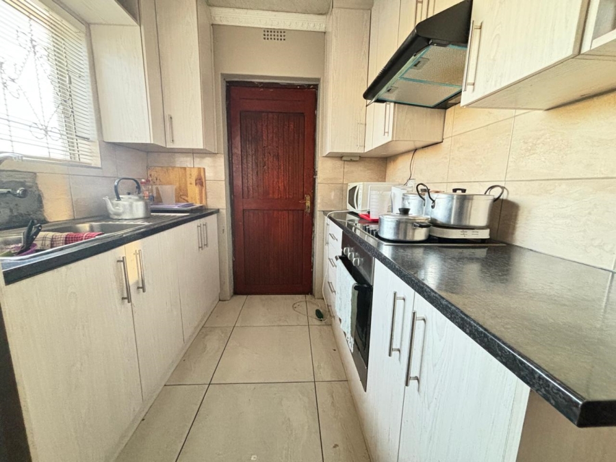 2 Bedroom Property for Sale in Philippi Western Cape